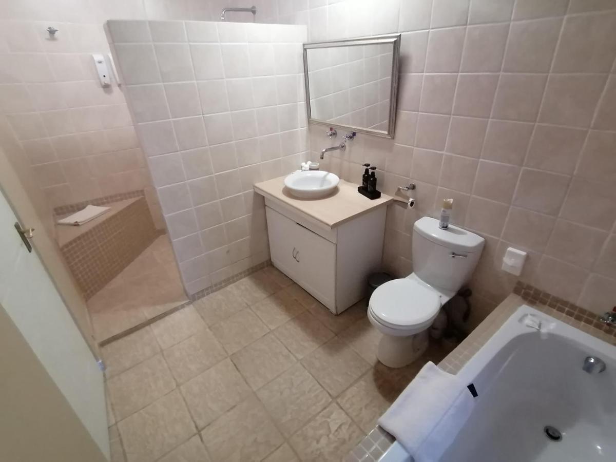 Shandon Lodge Guest House & Spa Mbombela Екстер'єр фото